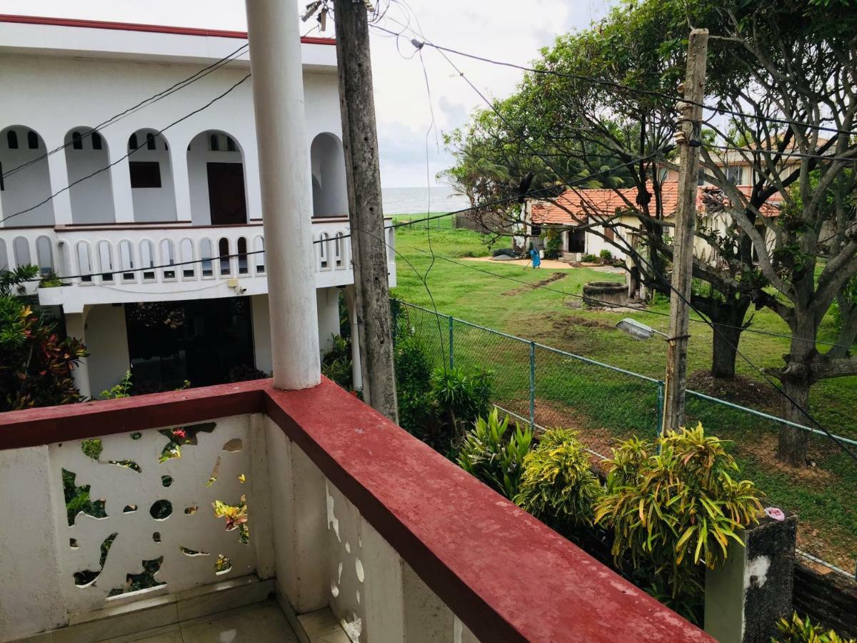 White House Apartment Negombo Ngoại thất bức ảnh