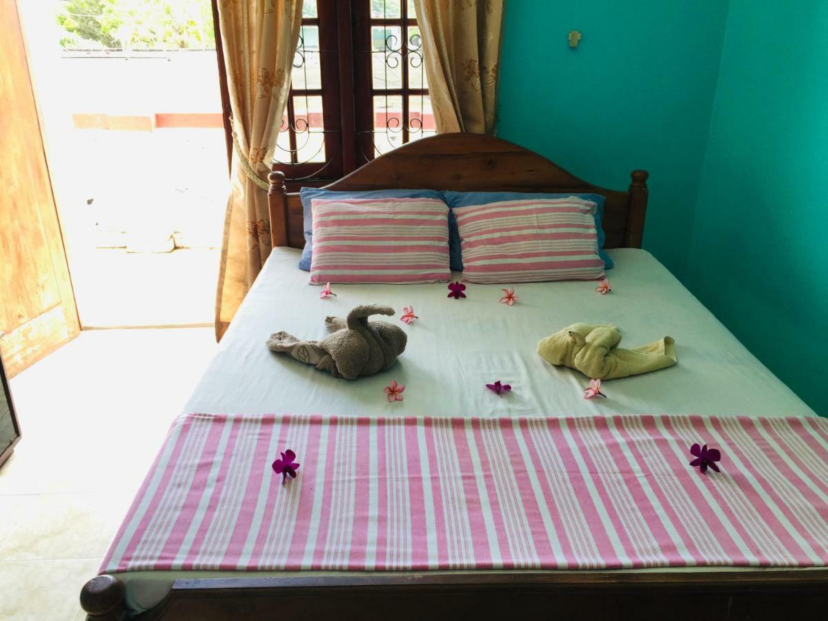 White House Apartment Negombo Ngoại thất bức ảnh