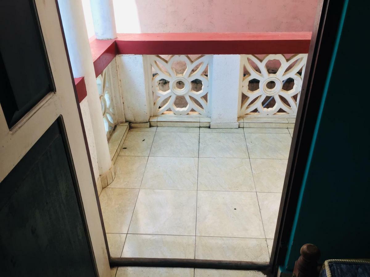 White House Apartment Negombo Ngoại thất bức ảnh
